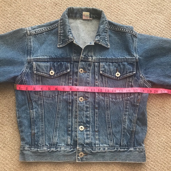 Vintage denim jacket - Picture 5 of 9